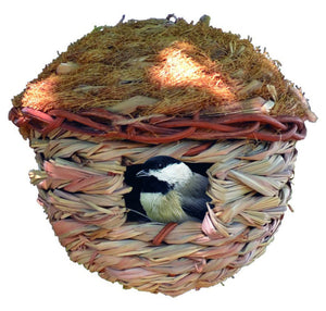 Round Hanging Grass Roosting Pocket